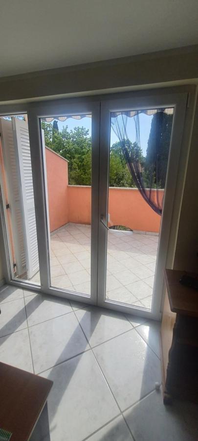 Apartments Ivanka G Malinska Εξωτερικό φωτογραφία