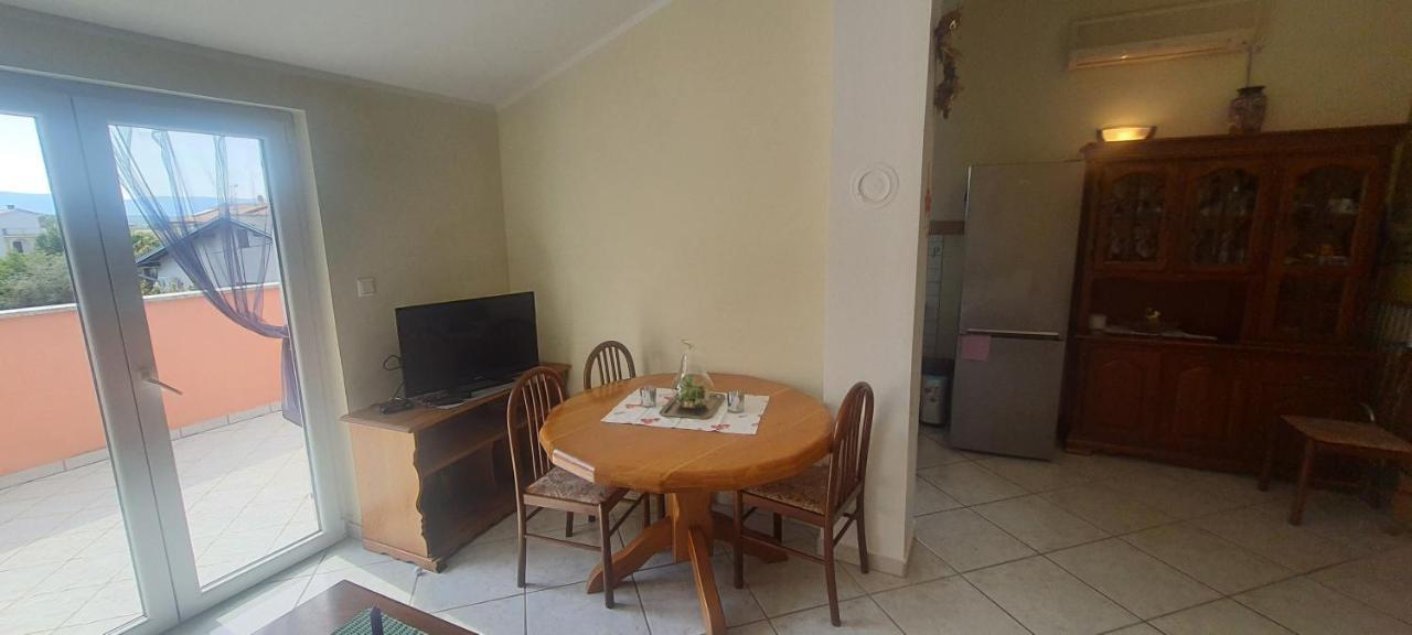 Apartments Ivanka G Malinska Εξωτερικό φωτογραφία