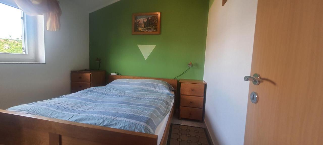 Apartments Ivanka G Malinska Εξωτερικό φωτογραφία