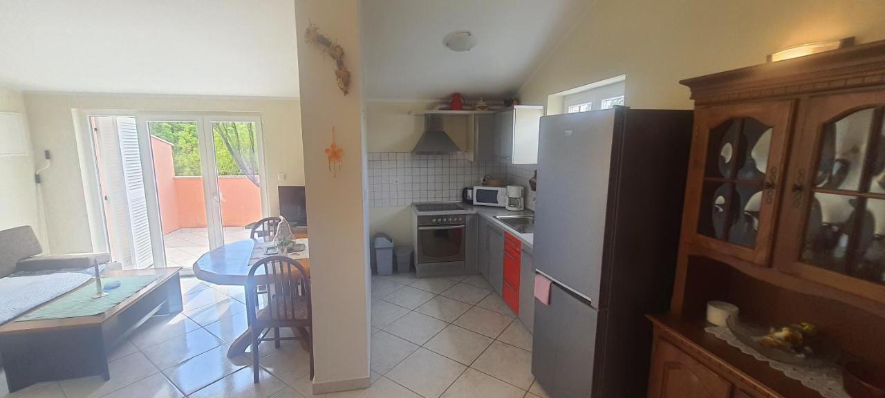 Apartments Ivanka G Malinska Εξωτερικό φωτογραφία
